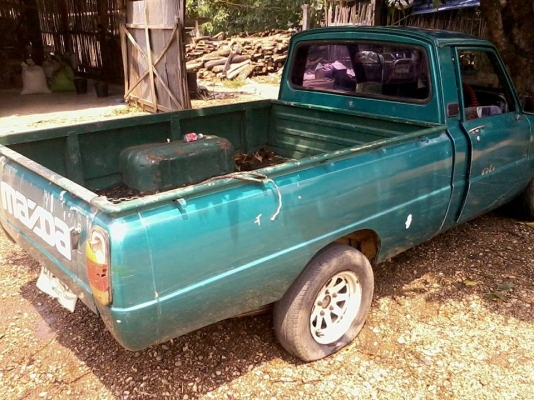 มาสด้า 1000 เครื่อง a 12 ราคา 26000 สนใจติดต่อ 088-4050628 บ๊อบบี้ครับ