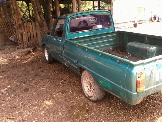 มาสด้า 1000 เครื่อง a 12 ราคา 26000 สนใจติดต่อ 088-4050628 บ๊อบบี้ครับ