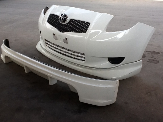 ขายสปอยเลอร์ Toyota Yaris