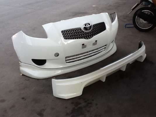 ขายสปอยเลอร์ Toyota Yaris