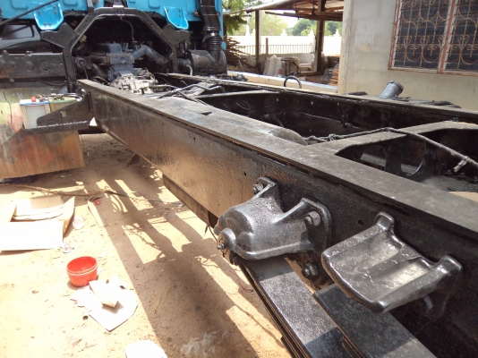 ขาย475000บาทรถ6ล้ออีซูซุร็อกหัวคัซซีครื่อง165แรงม้า เอกสารพร้อมโอน