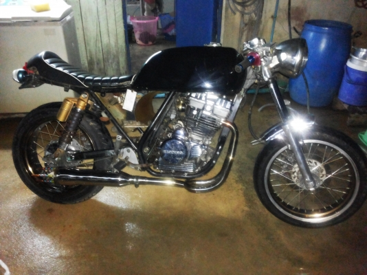 Clubman 250 ปี 1983 (2 คาบู 2 คอท่อ)  มีใบอินวอย และ พรบ. สภาพพร้อมใช้งาน