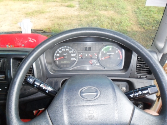 ขายดาวน์รถบรรทุก 6 ล้อดั้มกลาง