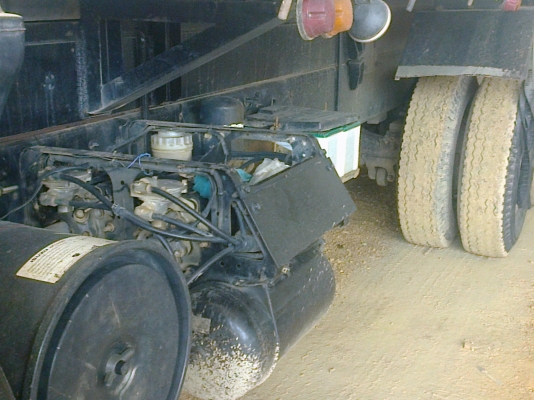 ขาย ISUZU DECA 270 Uro2 ปี48 พร้อมใช้