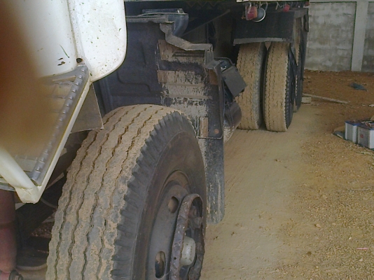 ขาย ISUZU DECA 270 Uro2 ปี48 พร้อมใช้