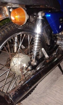 ขาย Kawasaki G7 เดิมๆสภาพสวยทะเบียนพร้อมโอนราคา 13500 บาทครับ