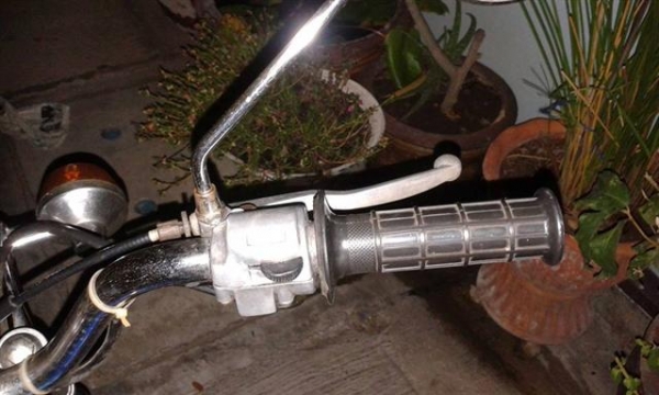 ขาย Kawasaki G7 เดิมๆสภาพสวยทะเบียนพร้อมโอนราคา 13500 บาทครับ