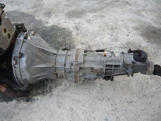 ขายเกียร์ธรรมดา 5 สปีดใส่เครื่อง Nissan Rb20,25,Rd28