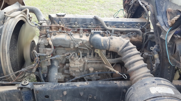 ขายด่วนหกล้อดั้มDECA195ดั้มสภาพพร้อมใช้สวยสุดๆปี53จัดไฟแนนท์ได้สูงโทร0843923995