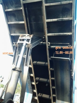 ขายด่วน รถบรรทุก 10 ล้อ ISUZU DECA 165 แรง ดั้มเกษตร เพลาเดียว สภาพสวย พร้อมใช้งาน ราคาสุดคุ้ม