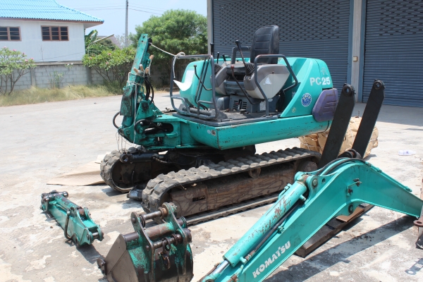 PC25 แถ็คยาง