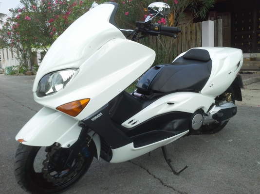 YAMAHA TMAX500cc.สำเนาทะเบียนต่อภาษีได้เครื่องแน่นของแต่งเต็มลำ
