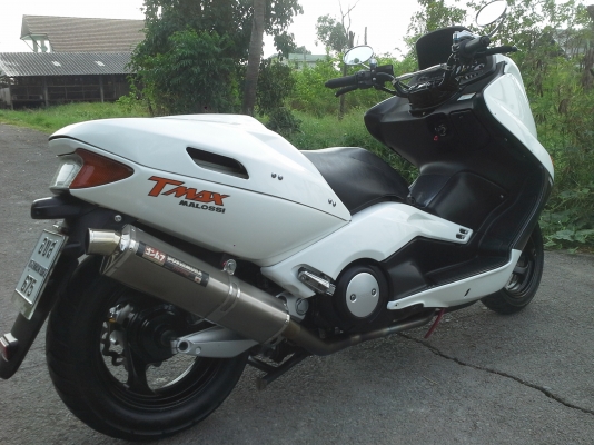 YAMAHA TMAX500cc.สำเนาทะเบียนต่อภาษีได้เครื่องแน่นของแต่งเต็มลำ