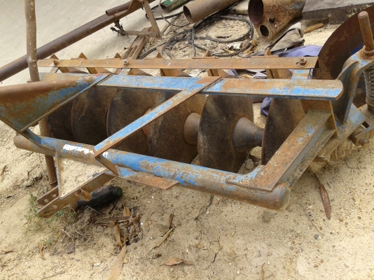 ขายรถไถคูโบต้าL1-24  ใช้งานอยู่คับ พร้อมผาน6 และโรตารี่