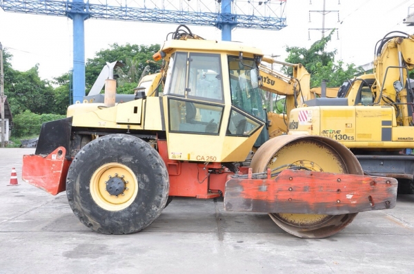 รถบดสั่นสะเทือนDYNAPAC CA250D นำเข้าจากยุโรป