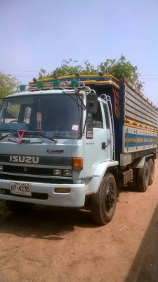 ขายร็อกกี้ดัมพ์2เพลา เครื่อง175แรง พ.เพาเวอร์ เบรกทิฟฟี่ เอกสารพร้อมโอน