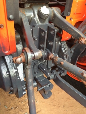 ขายรถไถ KUBOTA L3608 ดันหน้าคานโค้ง พร้อมโรตารี่ 1.6 ทะเบียนพร้อมโอน