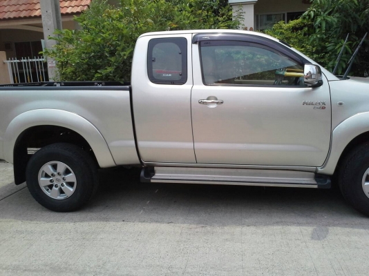 ขายดาวน์ Vigo Smart Cab ปี2011 5หมื่นบาท ขายดาวน์ Vigo Smart Cab ปี2011 5หมื่นบาท