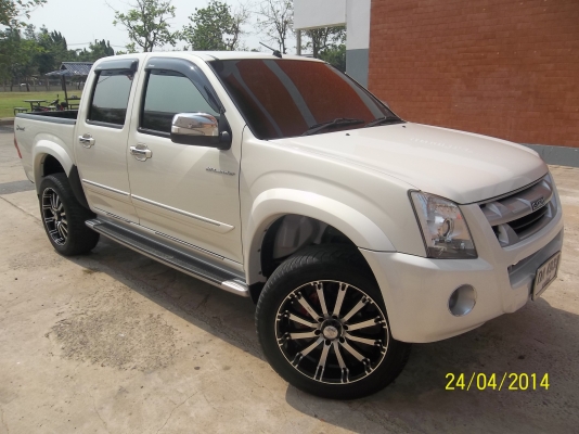 ขอบคุณลูกค้าจากบรีรัมย์คับ ISUZU CAB 4 2500 CC. เทอร์โบ สีขาวมุก ตัวท็อปกล้องหลัง วิ่งน้อย แม็กใหม่