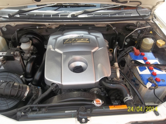 ขอบคุณลูกค้าจากบรีรัมย์คับ ISUZU CAB 4 2500 CC. เทอร์โบ สีขาวมุก ตัวท็อปกล้องหลัง วิ่งน้อย แม็กใหม่