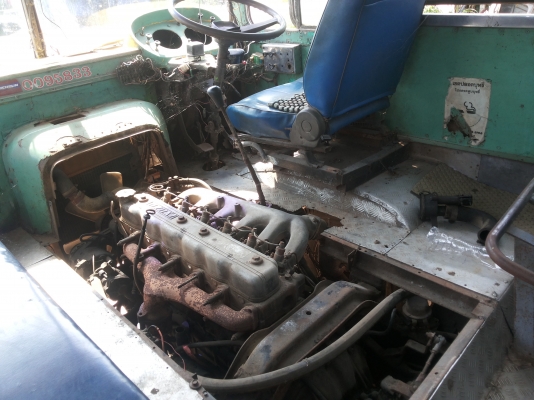 รถเมล์เล็ก hino เครื่อง 6BD พวงมาลัยเพาเวอร์ รถพร้อมใช้งาน