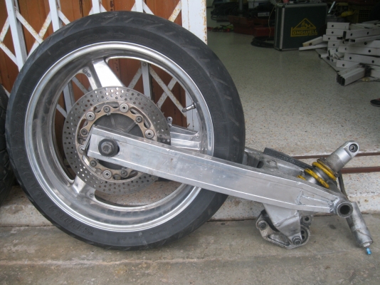 ขายเหมายกชุด....7000 บาทหรือแลกยางเบอร์200ครับ...