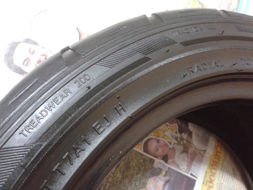 ยางซิ่ง,195-50-15 HANKOOK R-S2ซอฟ หนึ่งคู่1,500