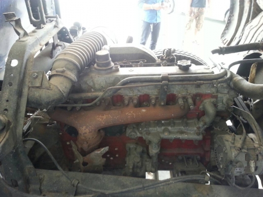 ขายรถน้ำมัน10ล้อ1เพลา เครื่อง195แรงเครื่องดี แคชซีสวย เอกสารพร้อมโอน