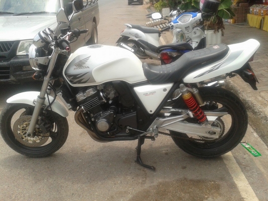 ฮอนด้าCB 400อินวอย สวยๆๆ เครืองดีมาก