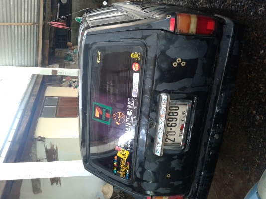 ขายดัสสันแวนงามๆคับ