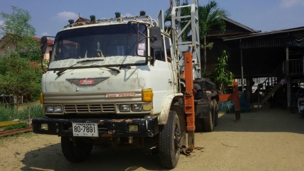 ขายรถเจาะบ่อบาดาล-เจาะหินวางตอหม้อ