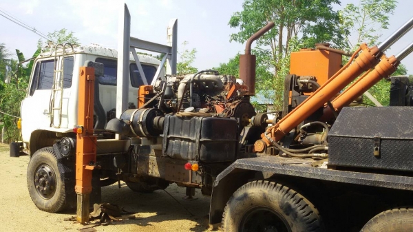 ขายรถเจาะบ่อบาดาล-เจาะหินวางตอหม้อ