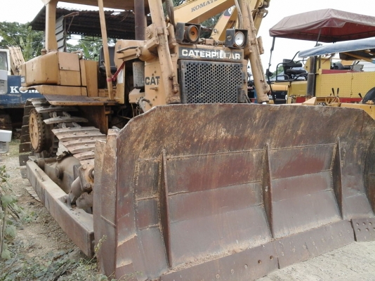 Catterpillar D6H ตีนไก่ เก่านอกใช้น้อยสภาพเต็ม เกียร์ทอค พร้อมลุย Catterpillar D6H ตีนไก่ เก่านอกใช้น้อยสภาพเต็ม เกียร์ทอค พร้อมลุย