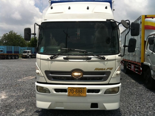 HINO MEGA FG  6 ล้อ ตู้บรรทุก 10 บาน