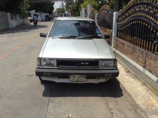 Sunny ff ปี 91 เครื่อง 1300 คาร์บู ติดเเก็สลงเล่มเเล้ว