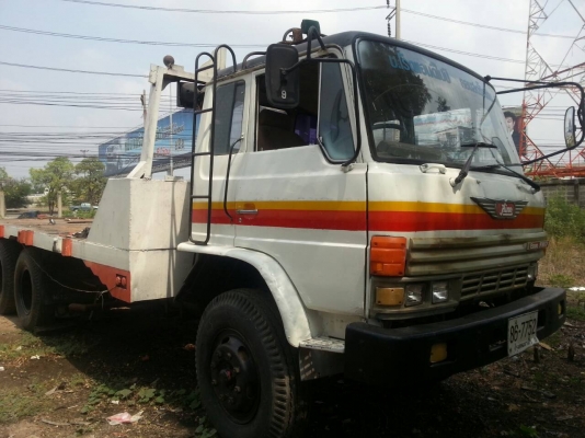 Hino F17 2 เพลา เครื่อง EH700 มีสโลกลาง คัสซีสวย ยางดี Hino F17 2 เพลา เครื่อง EH700 มีสโลกลาง คัสซีสวย ยางดี