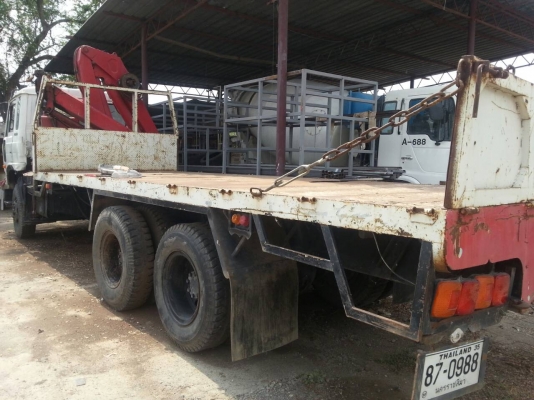 Nissan 10 ล้อ 2 เพลา ยาวพิเศษ 7.5 m พื้นเรียบ พร้อมเครน เฟอรารี้ 6 T Nissan 10 ล้อ 2 เพลา ยาวพิเศษ 7.5 m พื้นเรียบ พร้อมเครน เฟอรารี้ 6 T