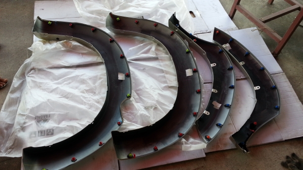 คิ้วล้อวีโก้แช้มป์ของแท้ใหม่ สีบรอนซ์ ราคาต่อชิ้น อ่านรายละเอียดด้านใน