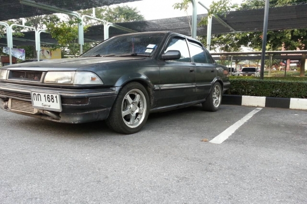 ขาย รถเก๋ง ae92