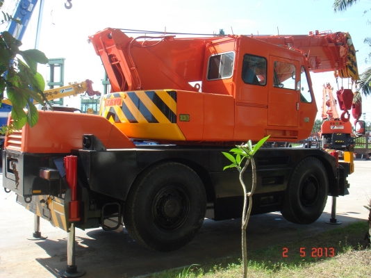 รถเครน22ตันนำเข้าจากญี่ปุ่น /สดและจัดไฟแนนท์