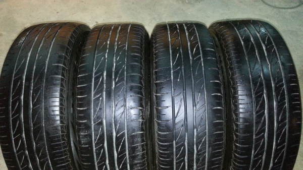 ล้อ Max อัลติสขอบ 15 5รู100 มียาง ปี12 ล้อ Max อัลติสขอบ 15 5รู100 มียาง ปี12