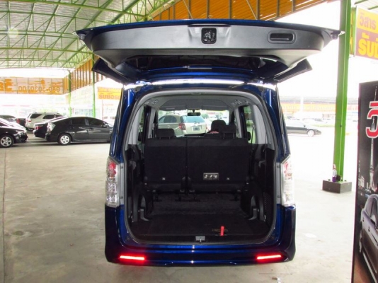 HONDA STEPWGN Spada 2.0 AT ปี 2013 HONDA STEPWGN Spada 2.0 AT ปี 2013