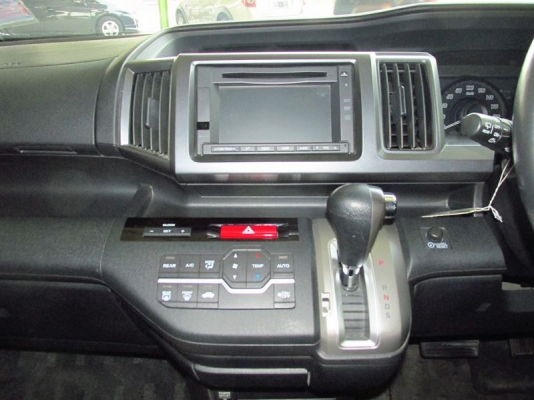 HONDA STEPWGN Spada 2.0 AT ปี 2013 HONDA STEPWGN Spada 2.0 AT ปี 2013