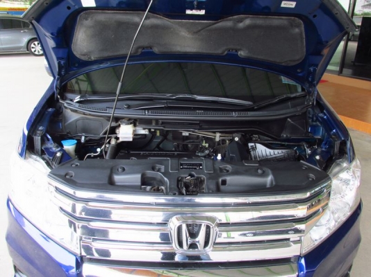 HONDA STEPWGN Spada 2.0 AT ปี 2013
