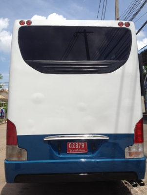 รถเเอร์ 6 ล้อมินิบัส 8 เมตร