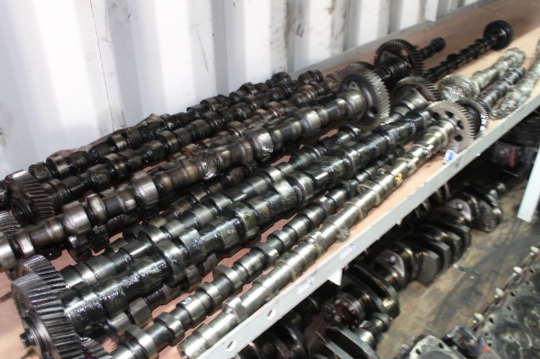 ขายอะไหล่เครื่องยนต์รถบรรทุกทุกยี่ห้อ