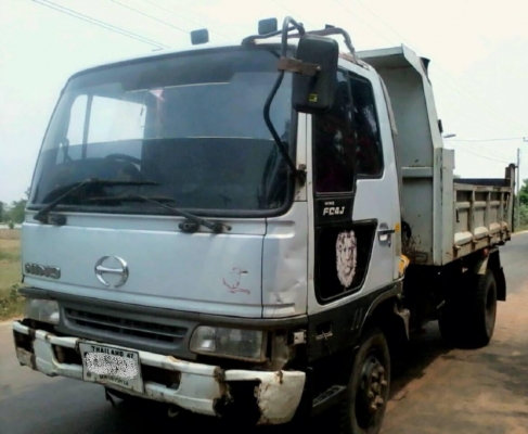 ***ขายแล้วครับขอบคุณ Truck2hand ขาย6ล้อดั้มดิน HINO FC4J JO5C 150HP ห้างแท้ ปี45 เครื่องเดิมเกียร์เดิม เครื่องดี แน่น ช่วงล่างดีคัสซีสวยไม่มีปะไม่มีดาม กระบะดั้มเหล็ก3.60ม.สภาพดี พื้นดีข้างดี หัวเก๋งดี มีตำหนิ นิดหน่อย ภายในดีคอนโซลครบ แอร์ พ.พาวเวอร์ เบร