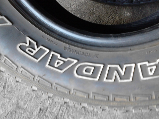 YOKOHAMA GEOLANDER A/T-S    245/70R16  มี 1 ชุด  4เ ส้น โทร.081-427-3941