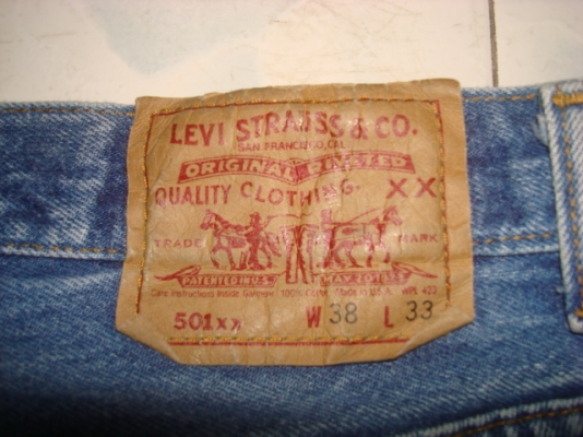 #9919#ยีนส์Levi's 501 ผ้าทราย ของแท้ มือสอง เอว37 ยาว29 แป๊กเงิน usa