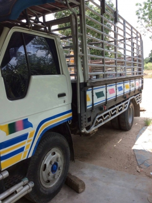 ขาย6ล้อโตโยต้าBU